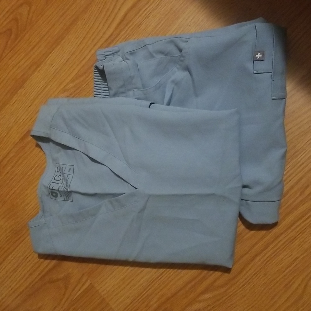 FIGS Scrubs